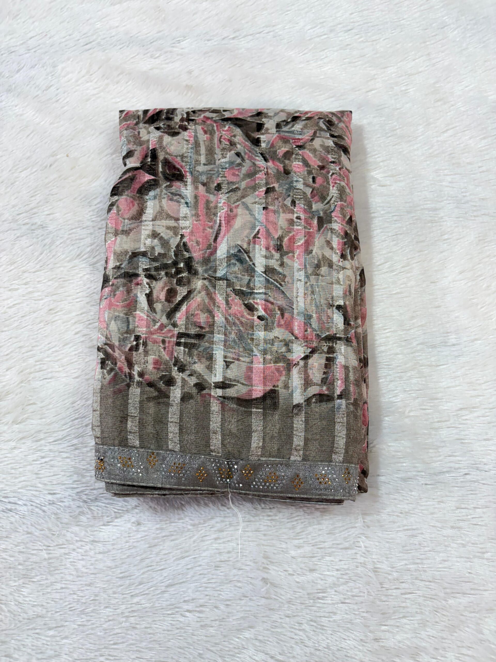 02.Printed Siroski Border Sadi ( प्रिंटेड सिरोस्की बॉर्डर साडी )