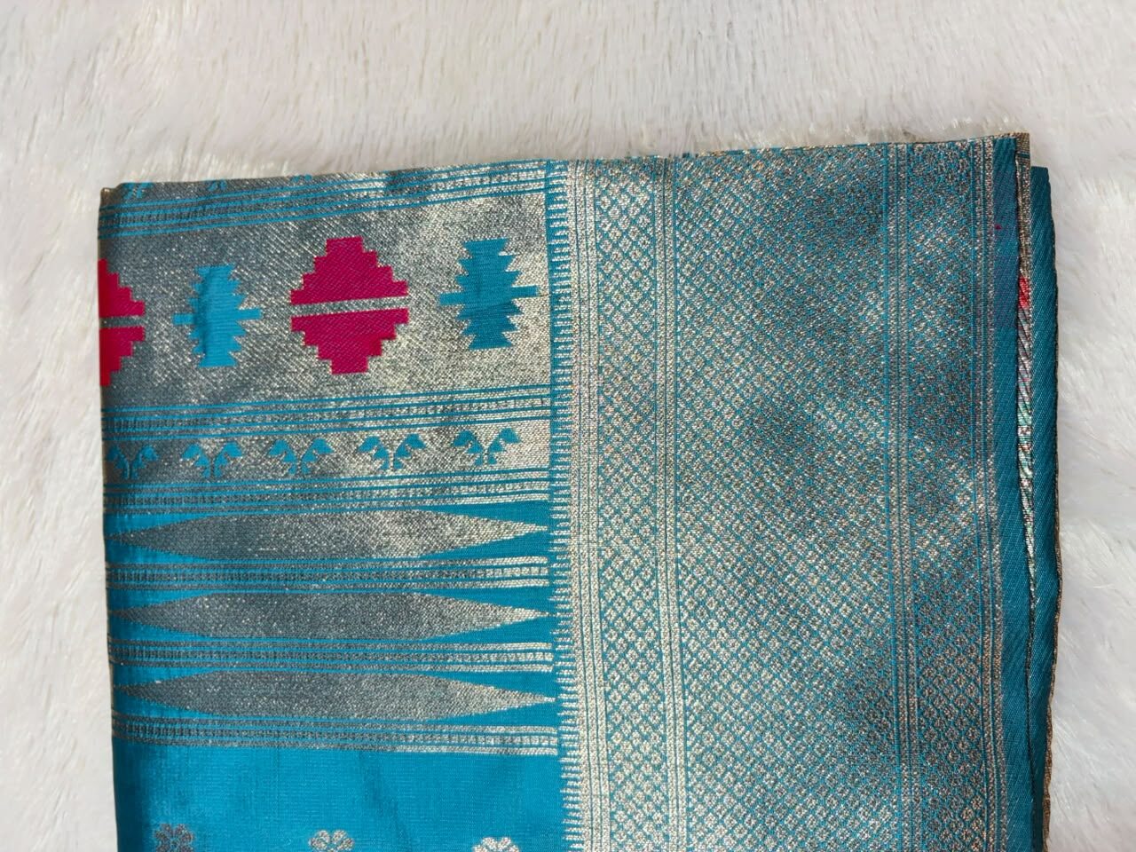 09.Aradhya Paithani Sadi ( आराध्या पैठणी साडी ) - Image 14