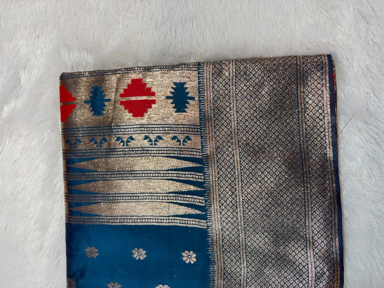 09.Aradhya Paithani Sadi ( आराध्या पैठणी साडी ) - Image 11