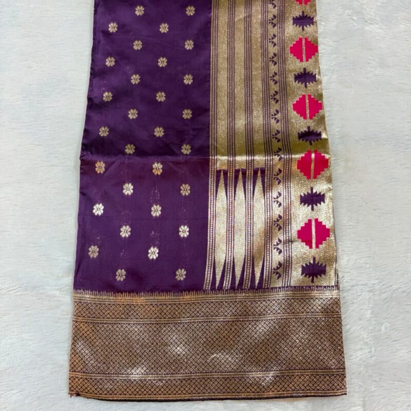 09.Aradhya Paithani Sadi ( आराध्या पैठणी साडी )