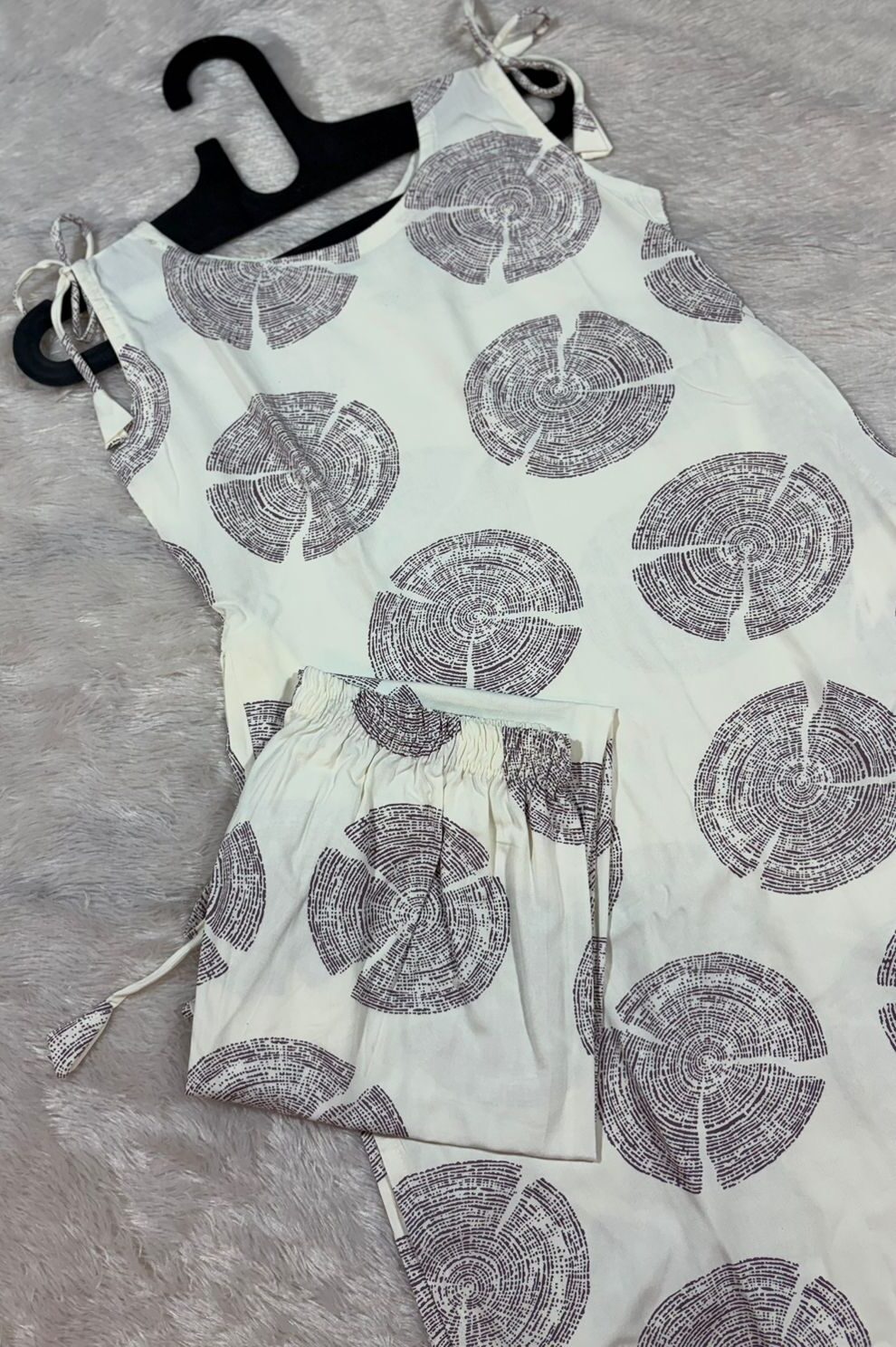 Fancy Cord Set ( फॅन्सी कॉर्ड सेट )