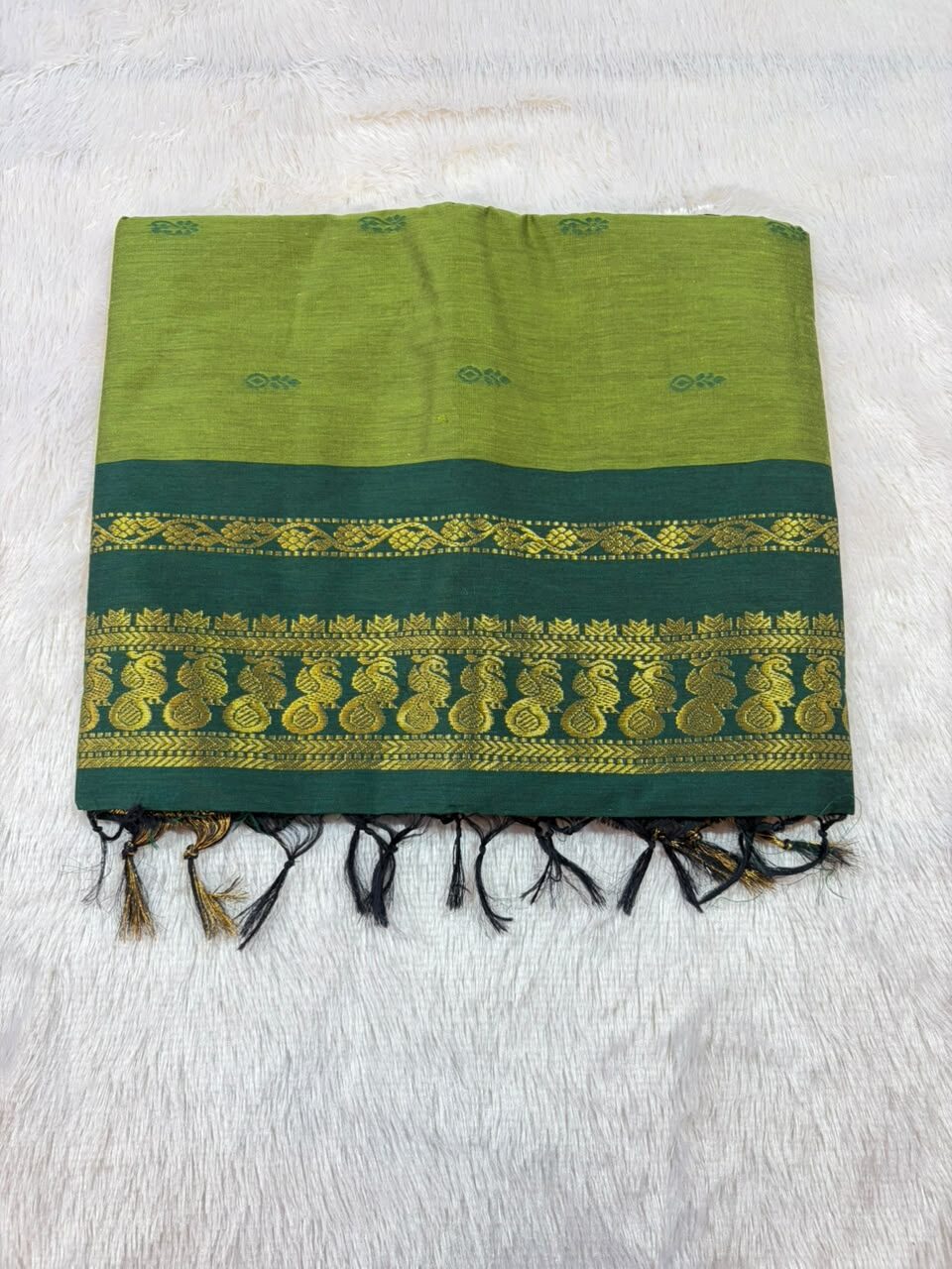 12.Gadhwal Sadi ( गडवाल साडी ) - Image 3