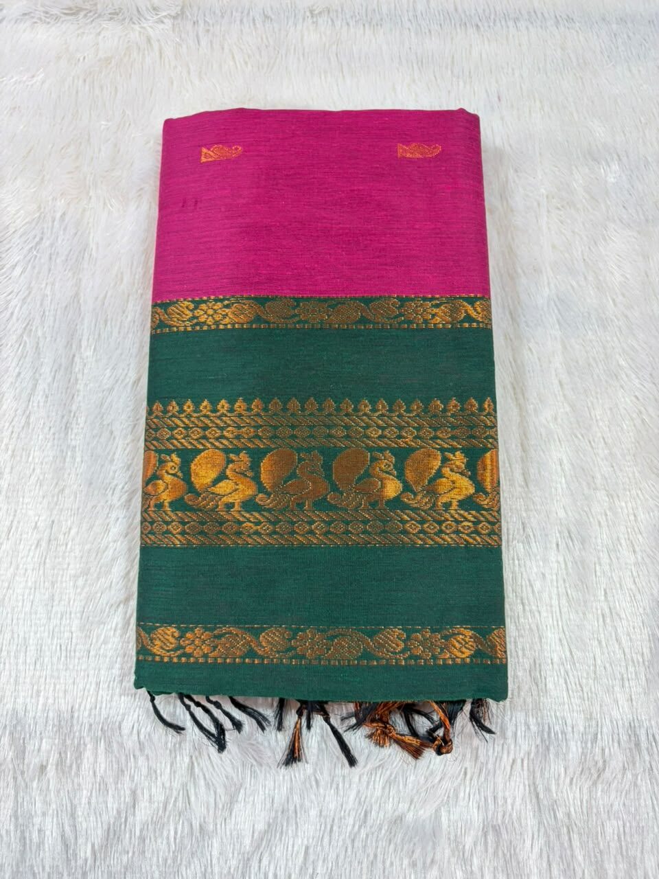 12.Gadhwal Sadi ( गडवाल साडी )