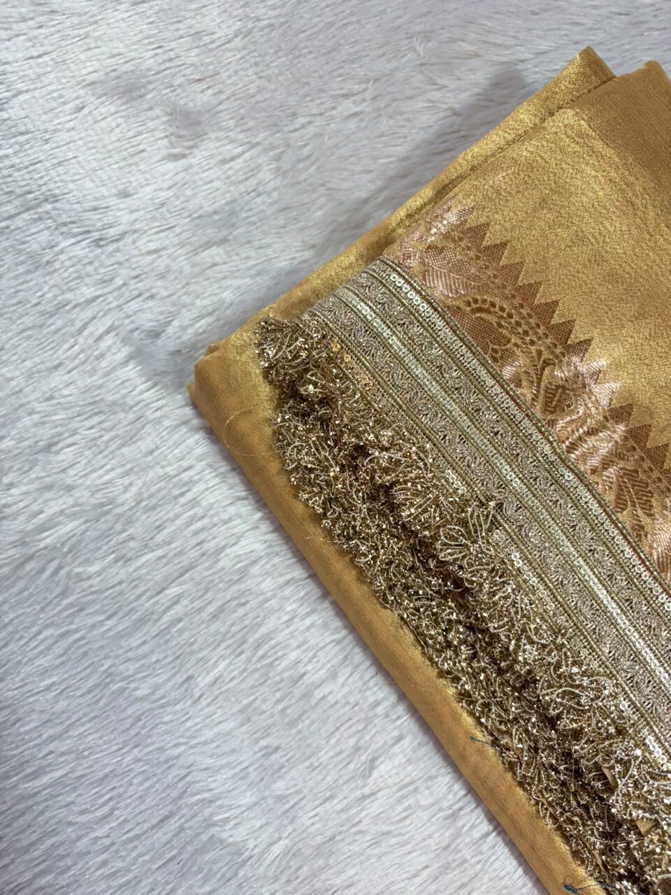 14.Plane Tissue Sadi ( प्लेन टिश्यू साडी ) - Image 12
